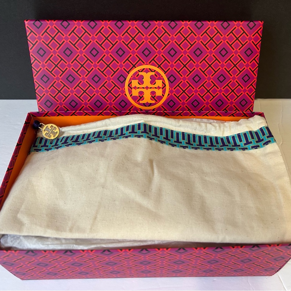 Tory Burch Miller Calfskin Leather Sandals Size 9.5 Light Makeup New In Box - Picture 5 of 7